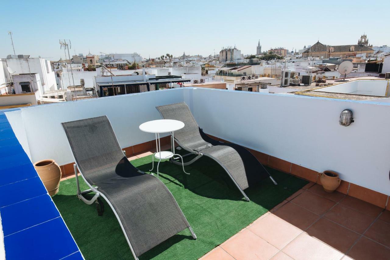 Ferienwohnung Cozy Attic With Terrace- 1Bd 1Bth- San Vicente Sevilla Exterior foto